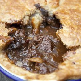 Simple Way to Mince Beef And Onion Pie Recipe