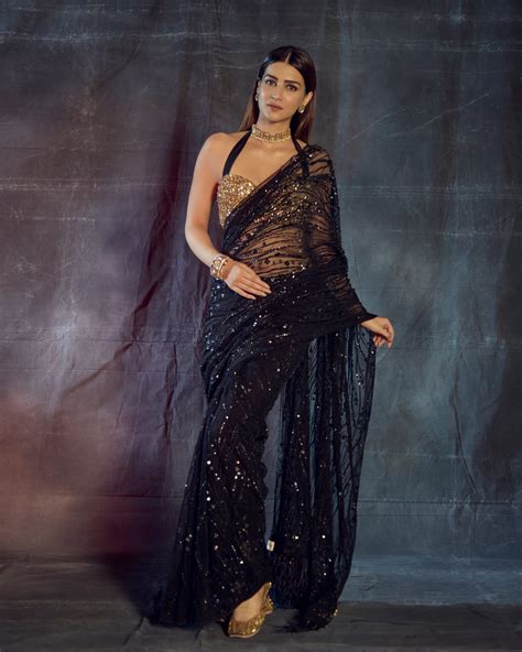 Kriti Sanon’s Black Dilnaz Karbhary Look Is A Lesson On Pairing Saris With A Bustier