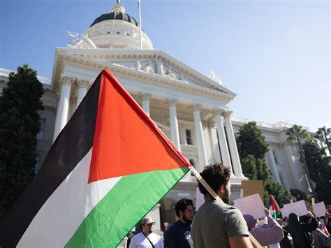 Sacramento rallies support Palestine and demand ceasefire in Gaza ...