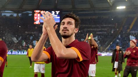 The Giallorossi family pay tribute to Davide Astori - AS Roma