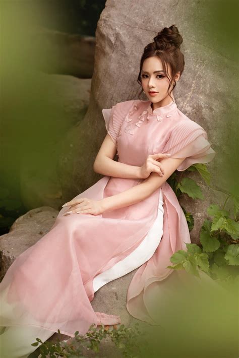 Cao Thu Trang Hot girl World Cup đại điện cho tuyển Brazil cùng bộ ảnh nóng siêu hút mắt