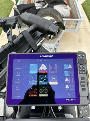 New Lowrance Hds Live Fish Finder With Imaging At Rs Piece