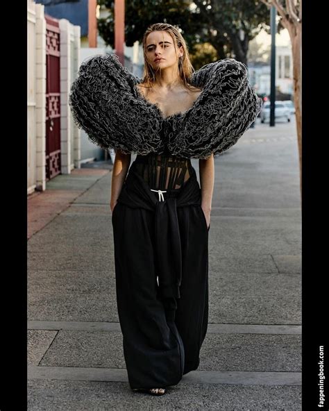 Joey King Iam Jaygarcia Nude OnlyFans Leaks The Fappening Photo FappeningBook