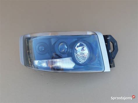 RENAULT PREMIUM DXI REFLEKTOR PRAWY LAMPA PRAWA Trzciel - Sprzedajemy.pl