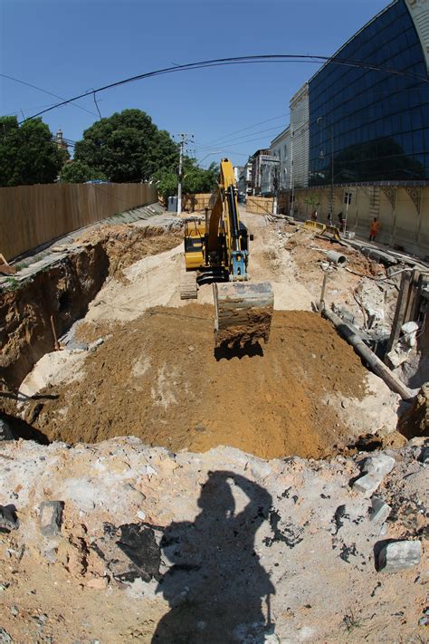 Prefeitura Prev Colocar Asfalto Esta Semana Em Trecho Onde Se Abriu