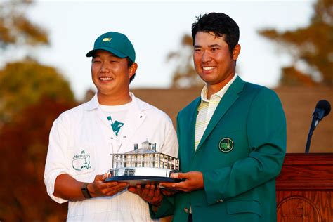 Hideki Matsuyamas Caddie Explains Reasoning Behind His Bow At The