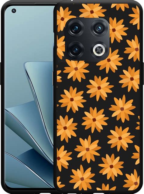 Cazy Hoesje Zwart Geschikt Voor OnePlus 10 Pro Oranje Bloemen Bol