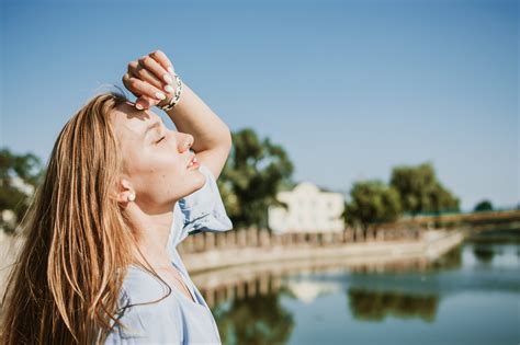 Cómo Afecta El Verano Y La Calor A La Salud Mental Emocional