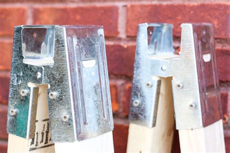 Easy DIY Sawhorse | Saw horse diy, Sawhorse, Easy diy