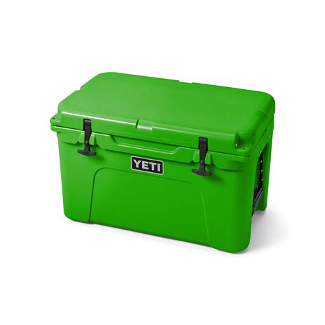 Yeti Tundra 45 Canopy Green Stewarts Garden Centre