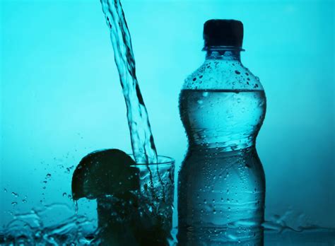 Descubre los increíbles beneficios del agua alcalina para tu salud