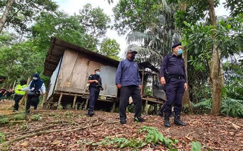 2 Abu Sayyaf Suspects Shot Dead Say Sabah Cops FMT