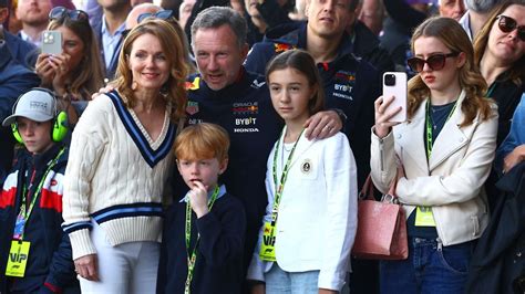 Geri Halliwell Smiles Away Crisis Rumors