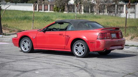 1999 Ford Mustang GT Convertible at Glendale 2020 as W149 - Mecum Auctions