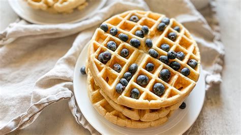 Homemade Belgian Waffles Recipe