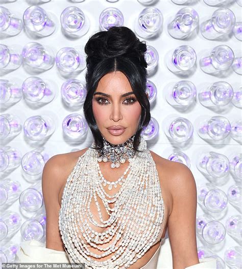 Kim Kardashians Hairstylist Swears By This Hair Treatment Daily Mail