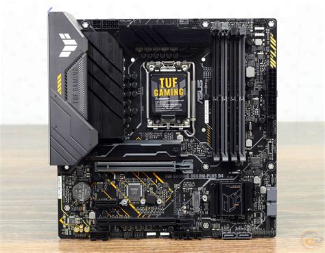 Огляд материнської плати ASUS TUF GAMING B660M PLUS D4 якісно та