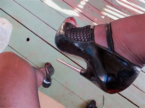 Black Sandals With Thin And Airy Heels 20 Nude Pics XHamster
