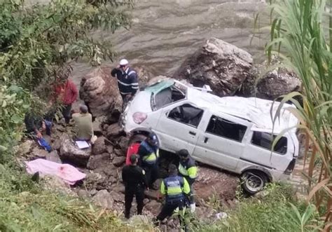 Tragedia En Pasco Despiste De Veh Culo Deja Dos Fallecidos En V A