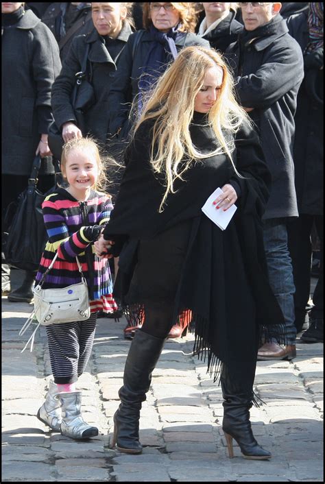 Photo Chlo Mons Et Sa Fille Popp E Obs Ques D Alain Bashung