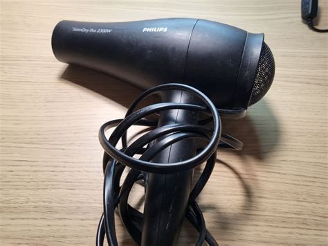 Hochwertige Föhn Philips Salondry Pro 2300W | Kaufen auf Ricardo
