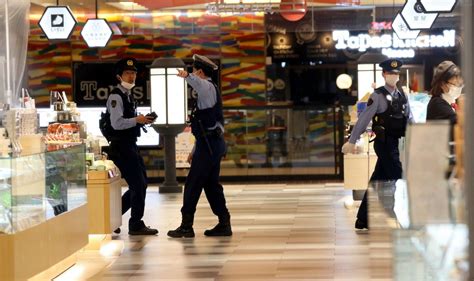 広島駅エキエに「不審物」 一時避難 「危険性なし」と広島県警【動画】【写真】 中国新聞デジタル