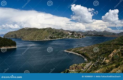 Lago Caca Del Titi Imagen De Archivo Imagen De Lago 18388501