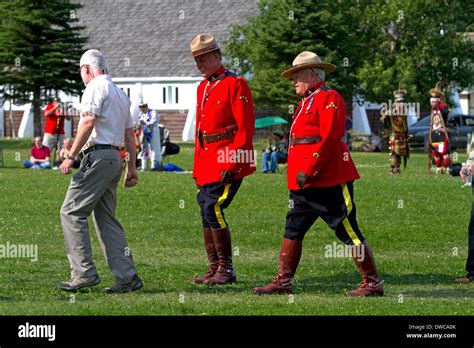 Canadian Police Uniform Fotograf As E Im Genes De Alta Resoluci N Alamy