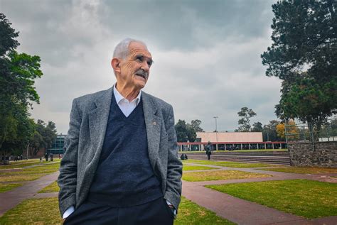 Premio Nacional De Ciencias A Historiador De La Unam Unam Global