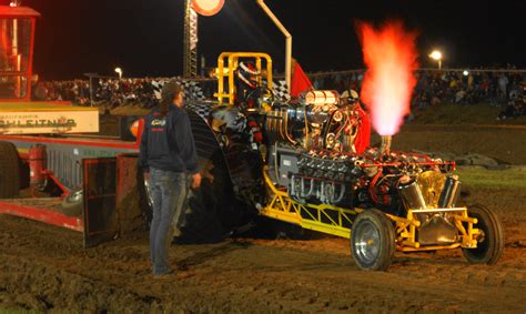 Tractor Pulling Race Racing Hot Rod Rods Tractor Engine Fire Wallpapers Hd Desktop And