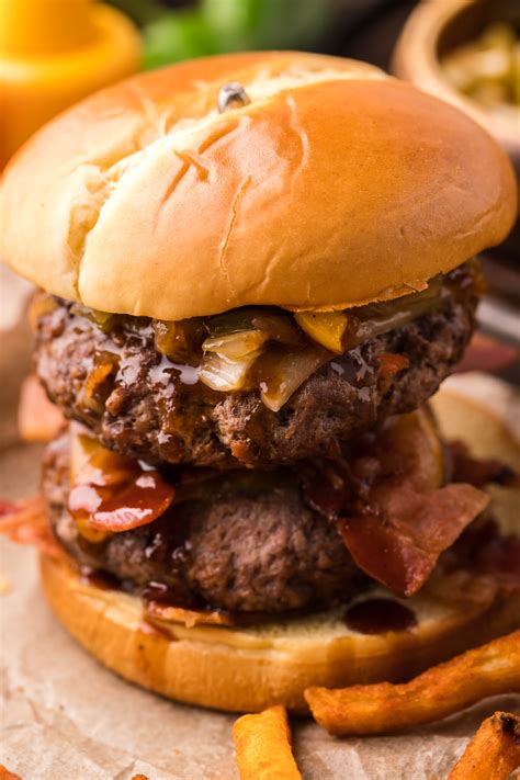 Sweet N Spicy Bacon Burger Recipe Frugal Mom Eh