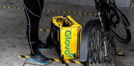 Madrid Ultima Acuerdo Con Glovo Para El Reparto De Comida A Personas En