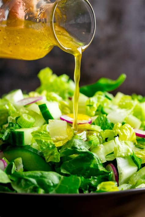 Simple Green Salad With Vinaigrette Dressing Nicky S Kitchen Sanctuary