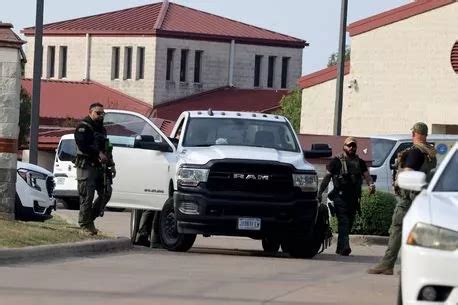 Ghislaine Maxwell Victims Furious At Sex Offender S Cushy Jail Life The Mirror