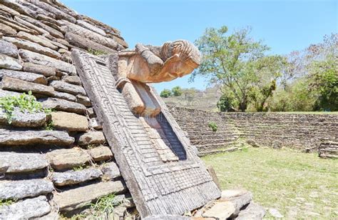 La Espectacular Ciudad Pirámide Maya De Tonina En Ocosingo Chiapas