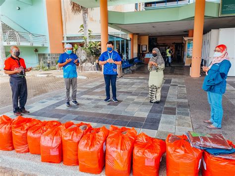 Scrub Donation To Frontliners At The Pmmpmhampb Hospital And National