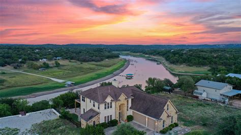 Luxury Ranches for Sale in Texas | TexasLand