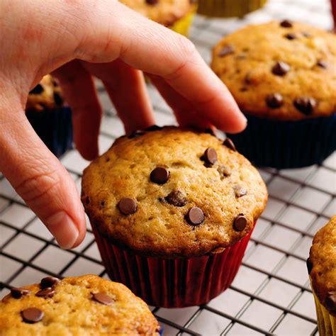 Banana Chocolate Chip Muffins Artofit