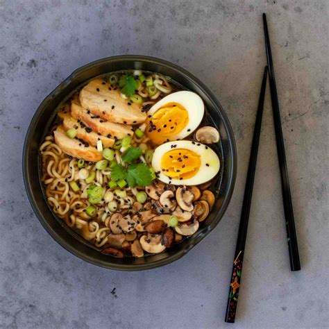 Ramen Au Poulet Facile Soupe Japonaise La Cerise Sur Le Maillot