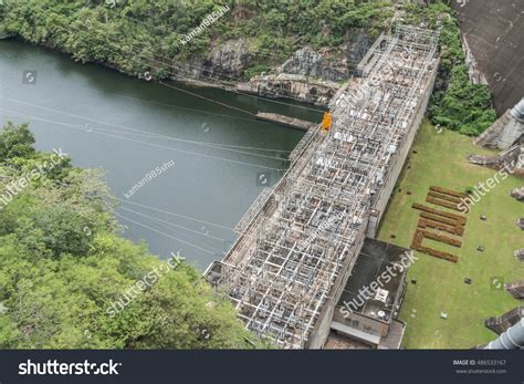 Dam Construction Large Dam Water More Stock Photo 486533167 | Shutterstock