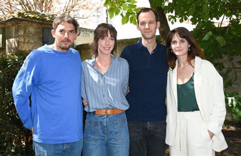 Photo Damien Bonnard Judith Chemla Sara Giraudeau Et Benjamin