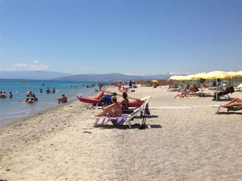 Sole E Caldo Spiagge Affollate Calabria Ansa It