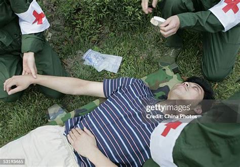 Heat Stroke Images Photos And Premium High Res Pictures Getty Images