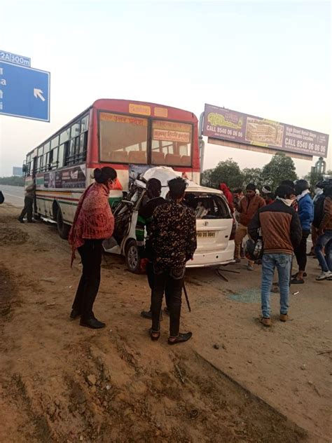 Free Photo: Yamuna expressway Accident