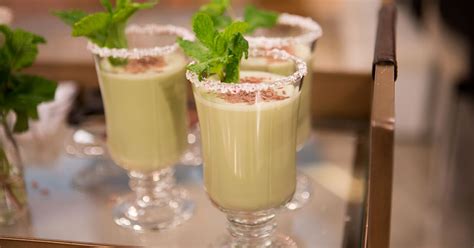 Mint Chocolate Egg Nog Recipe