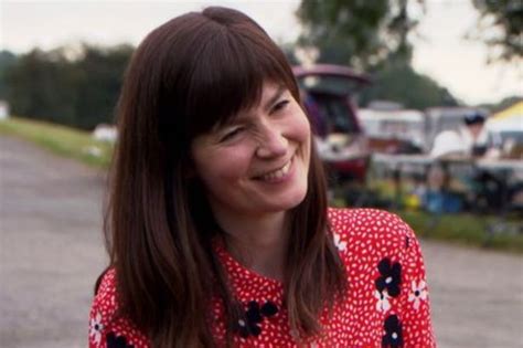 Bbc Bargain Hunt S Natasha Raskin S Famous Dad And Tv Boss Husband