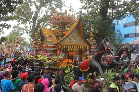 Bengkulu holds 2018 Tabot Festival | Republika Online