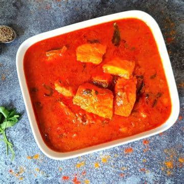 Salmon Fish Curry In Indian Style - Pavanis Kitchen