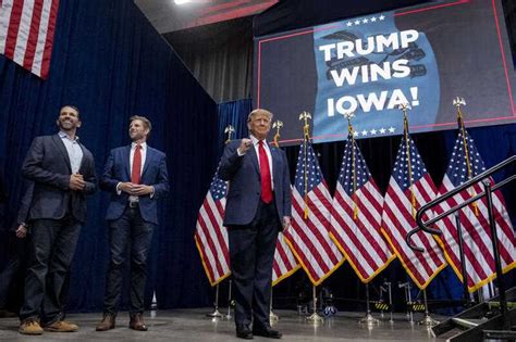 Trump Vince Il Voto Dei Caucus Dello Iowa Consolidando Il Suo Vantaggio