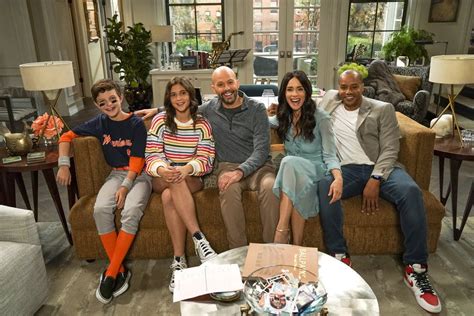 Photo De Abigail Spencer Photo Jon Cryer Abigail Spencer Donald